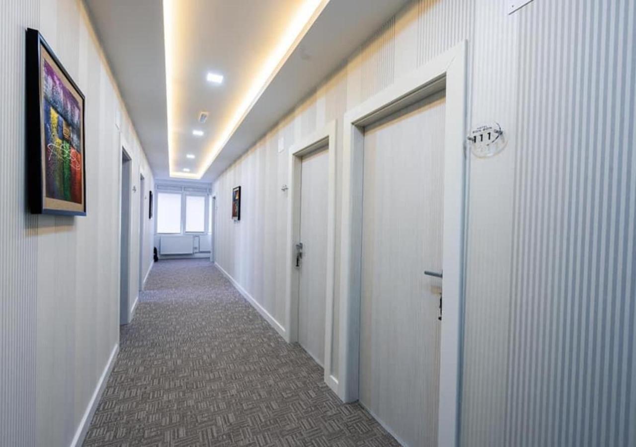 Hotel & Resort Bon Bon Suto Orizari Zewnętrze zdjęcie