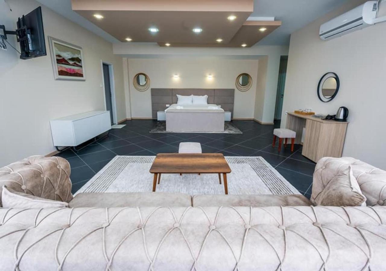 Hotel & Resort Bon Bon Suto Orizari Zewnętrze zdjęcie
